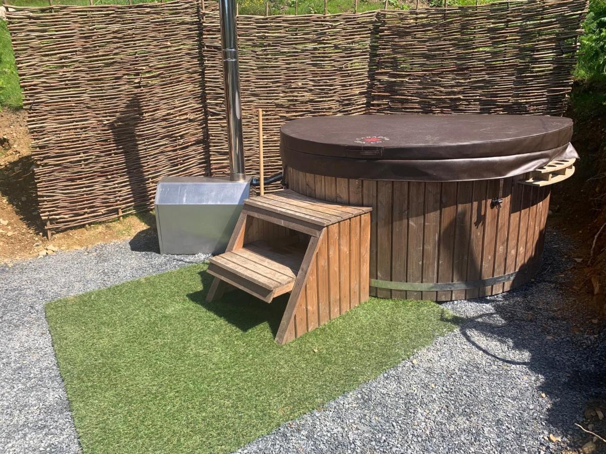 Mountain View Safari Tent With Hot Tub In The Heart Of Snowdonia Dolgellau Zewnętrze zdjęcie