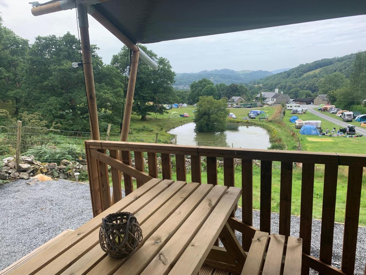 Mountain View Safari Tent With Hot Tub In The Heart Of Snowdonia Dolgellau Zewnętrze zdjęcie